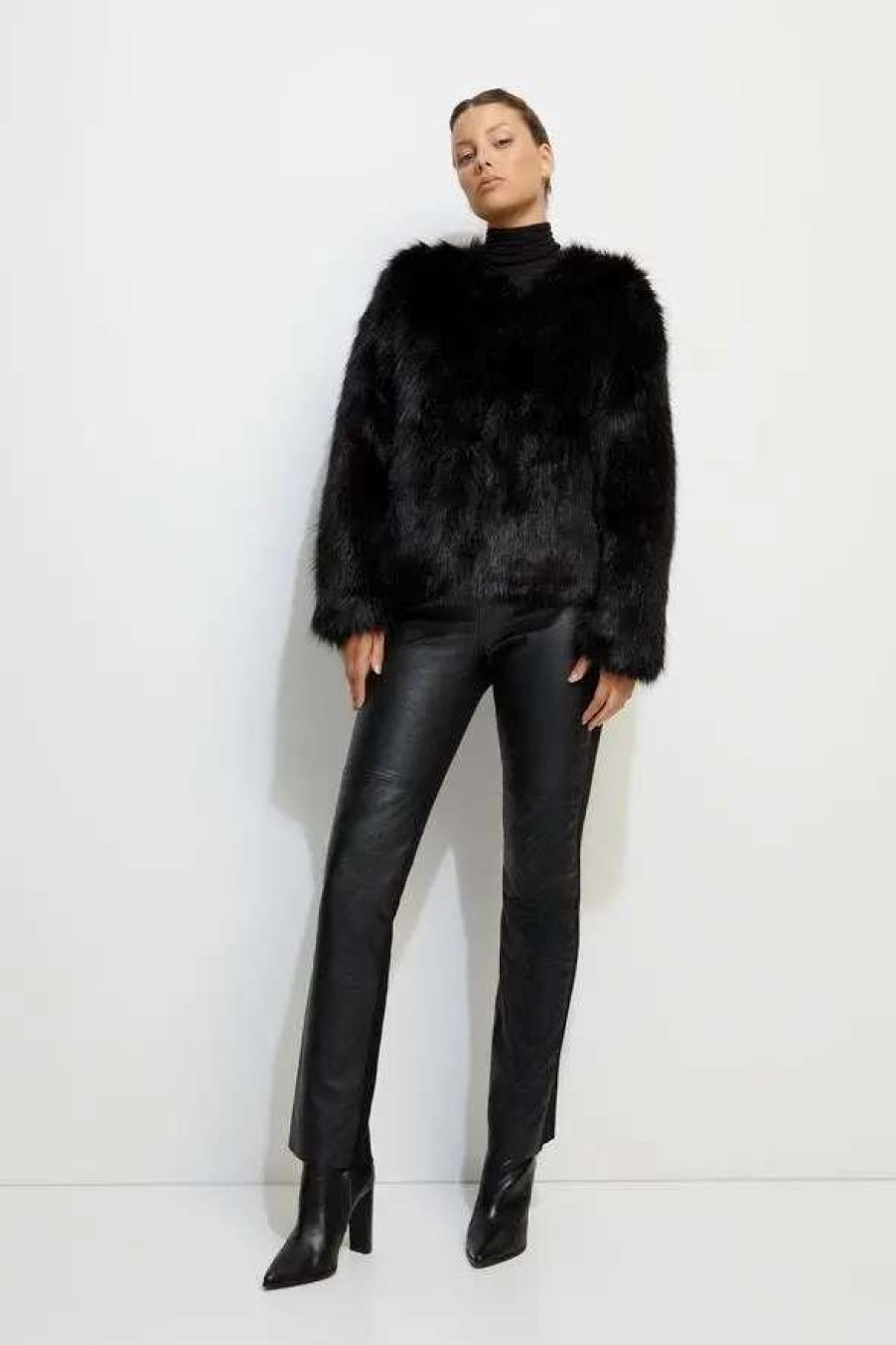 Hot Unreal Fur Dream Jacket Black